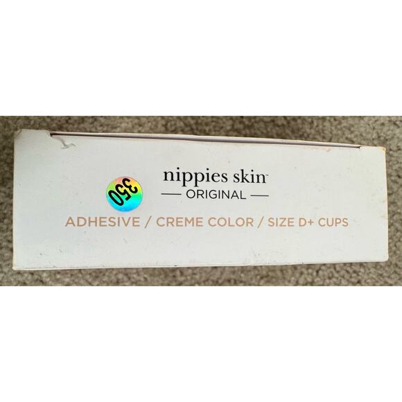 Nippies Skin ORIGINAL B-SIX Adhesive Nipple Covers Creme D+ Cups Reusable - Picture 6 of 6